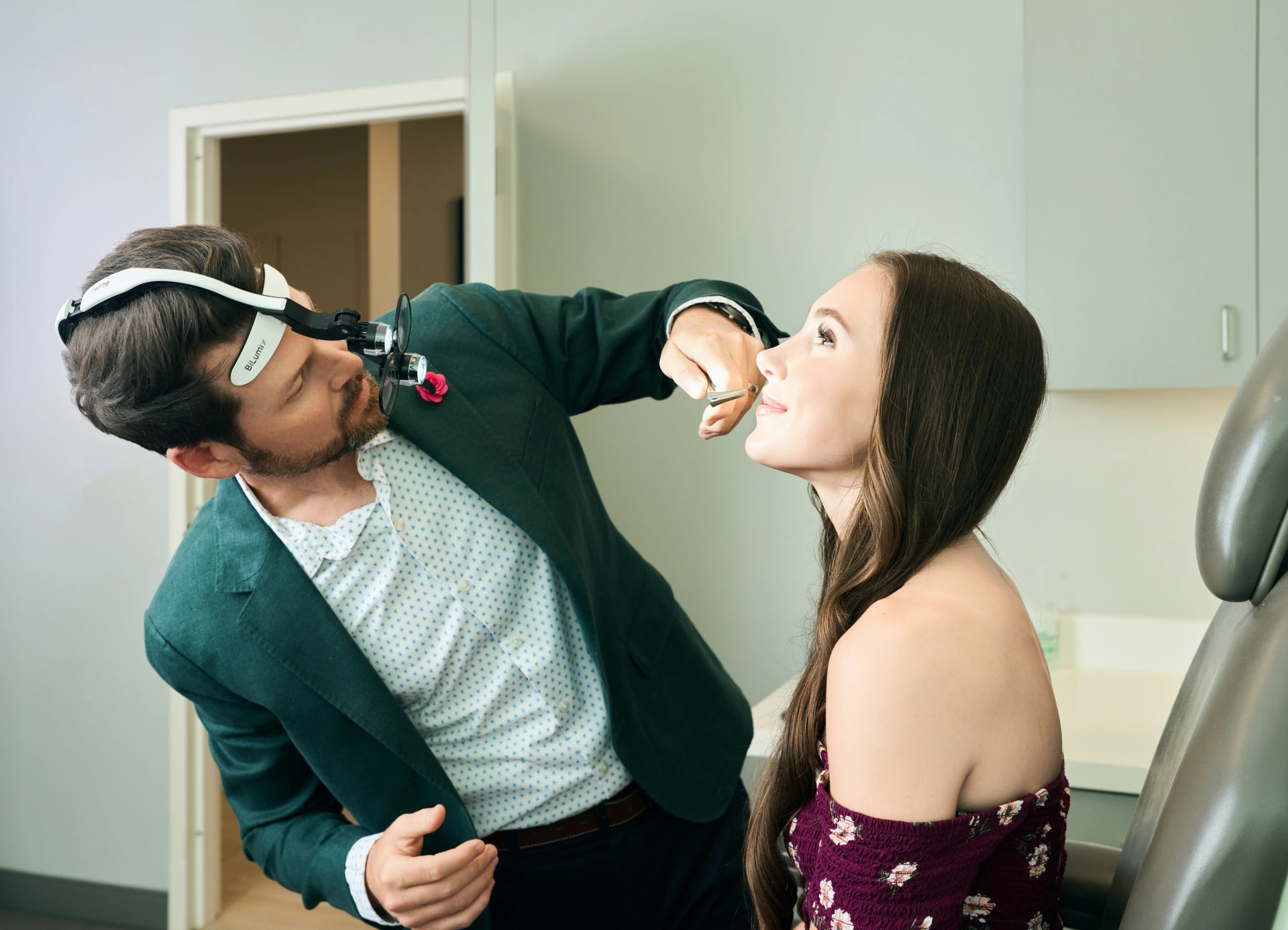 Septoplasty surgery: Dr. Bader performing a consultation on a young female patient